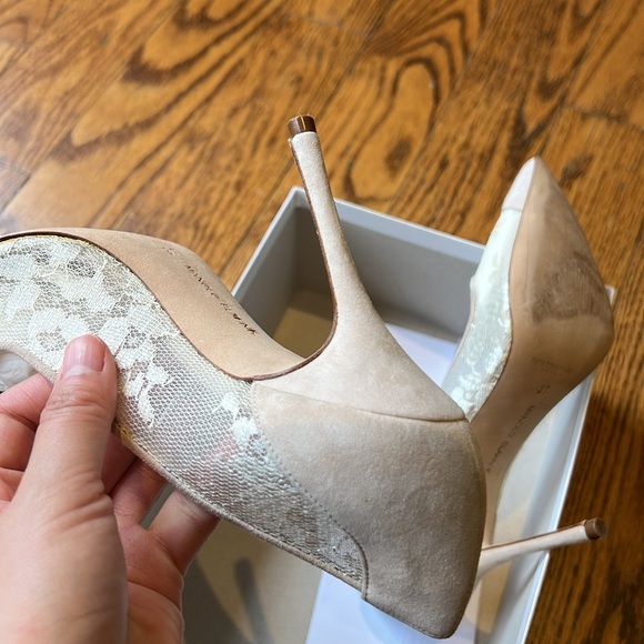 Like New Manolo Blahnik Solola Heels (only tried on for wedding photography) - Picture 10 of 11